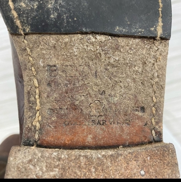 Bed Stu Cobbler Series Studded Distressed Brown Leather Lace Up Boots Size 9 - Picture 3 of 13